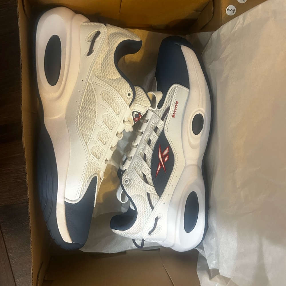 Reebok Men's White and Navy Athletic Shoes